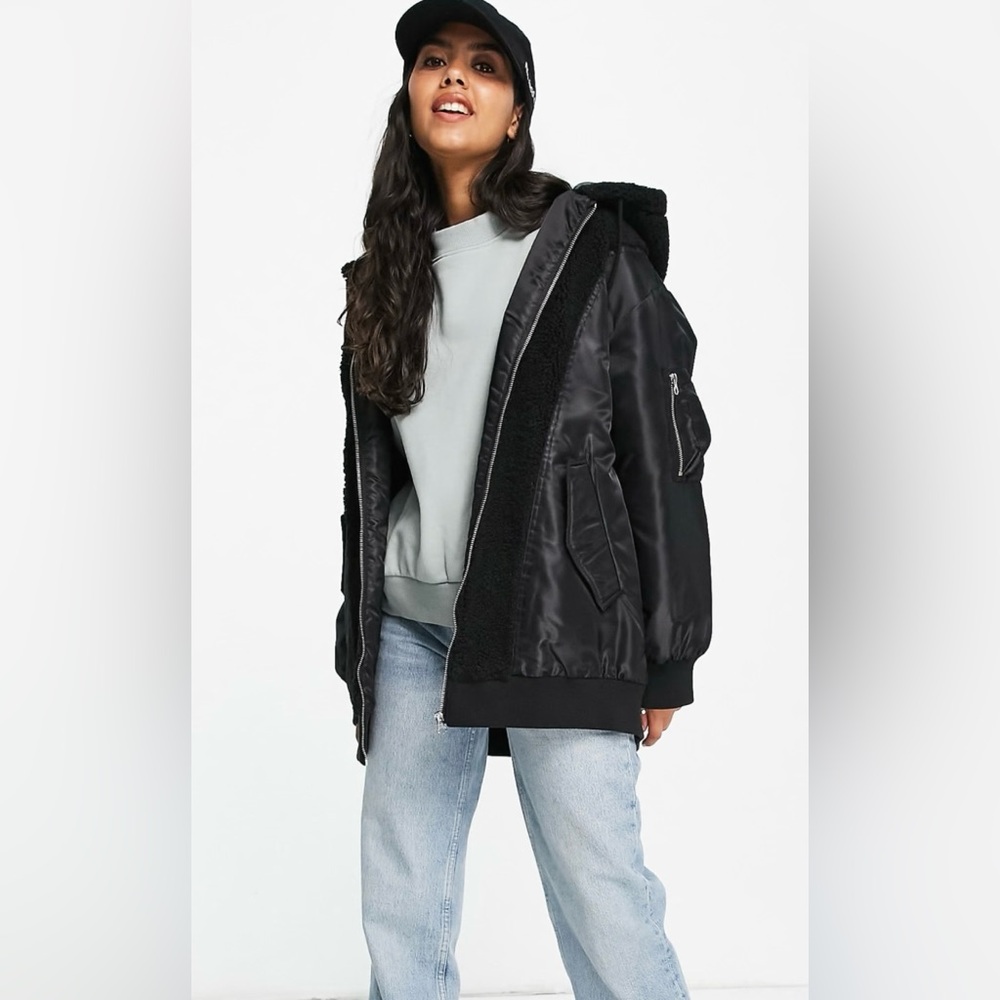 Oversized Fleece Patched Bomber Jacket ASOS Design Size XL/Size 14 GUC - Picture 4 of 9